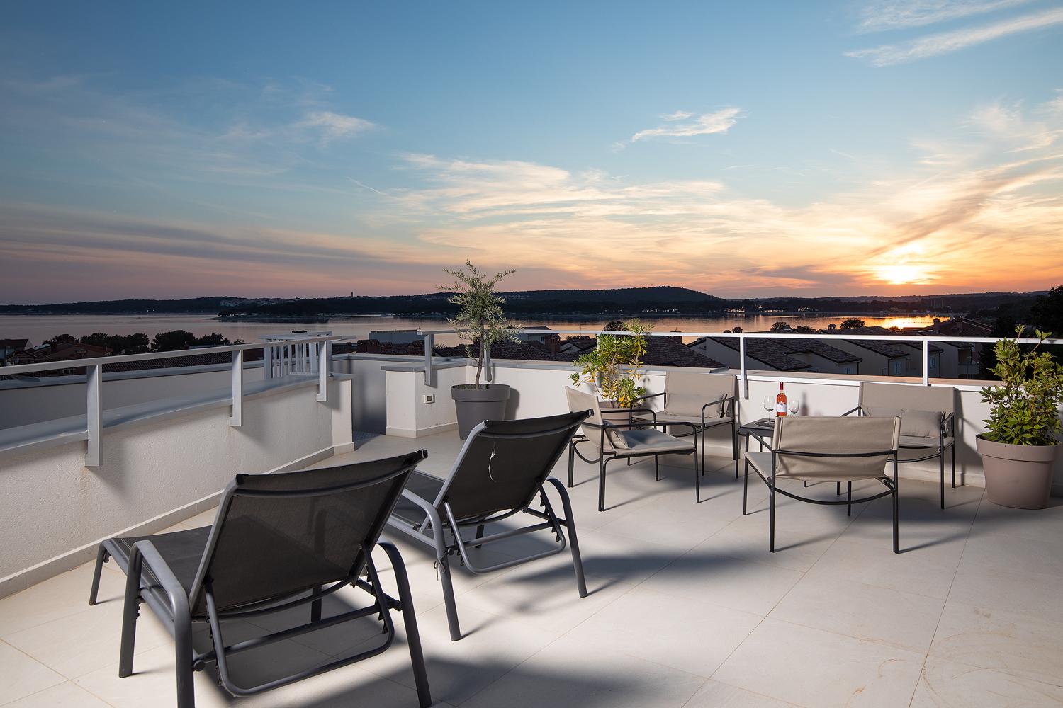 WhatsApp Image 2023-08-24 at 09.35.05 (7)