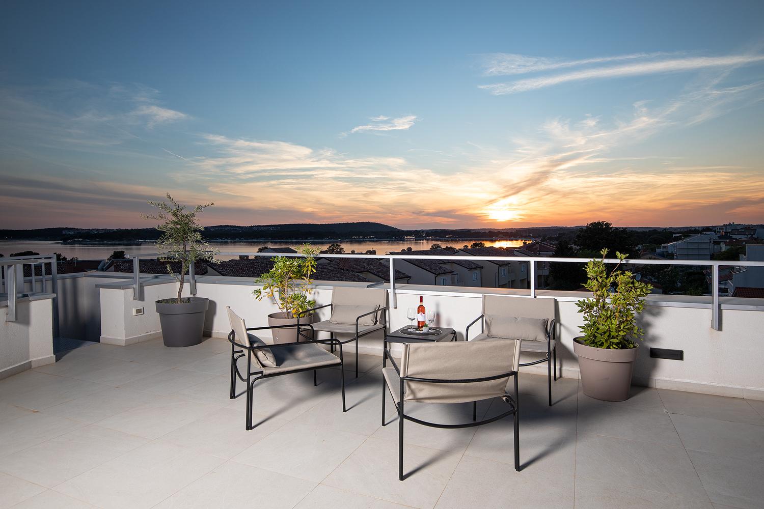 WhatsApp Image 2023-08-24 at 09.35.05 (8)